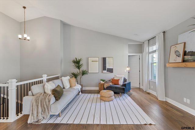 7358 S 185 Street, Omaha, NE 68136