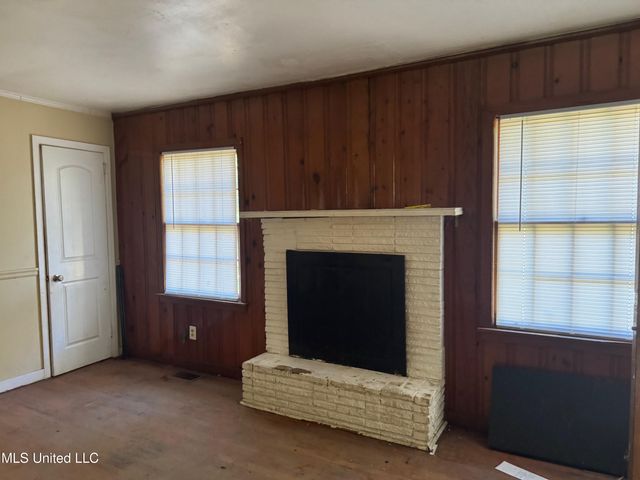 2870 Revere Street, Jackson, MS 39212
