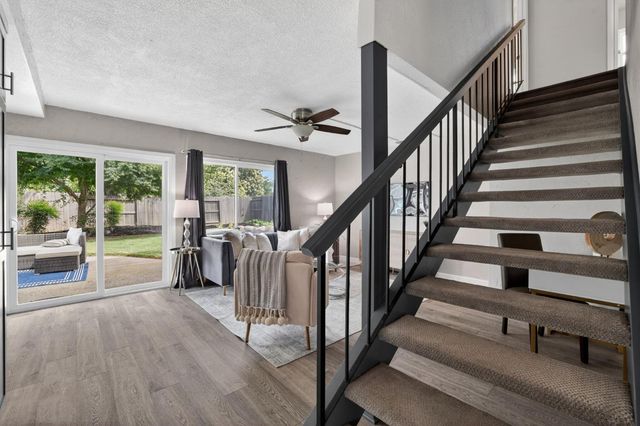 1570 Klamath River Dr, Rancho Cordova, CA 95670