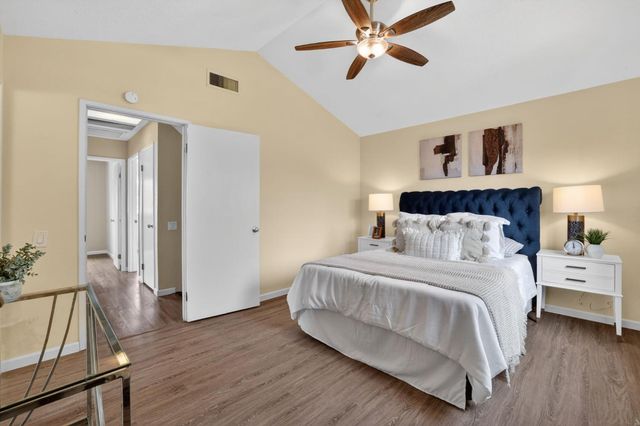 1570 Klamath River Dr, Rancho Cordova, CA 95670
