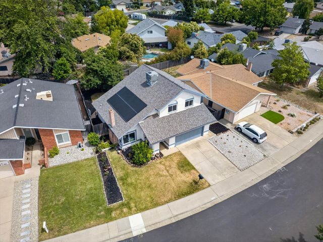 1570 Klamath River Dr, Rancho Cordova, CA 95670