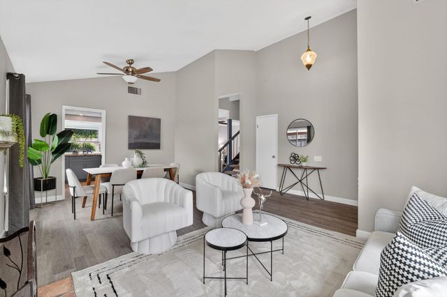 1570 Klamath River Dr, Rancho Cordova, CA 95670