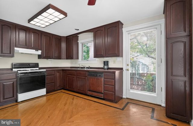 400 N WEST ST, Alexandria, VA 22314