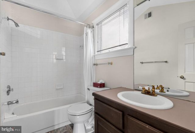 400 N WEST ST, Alexandria, VA 22314