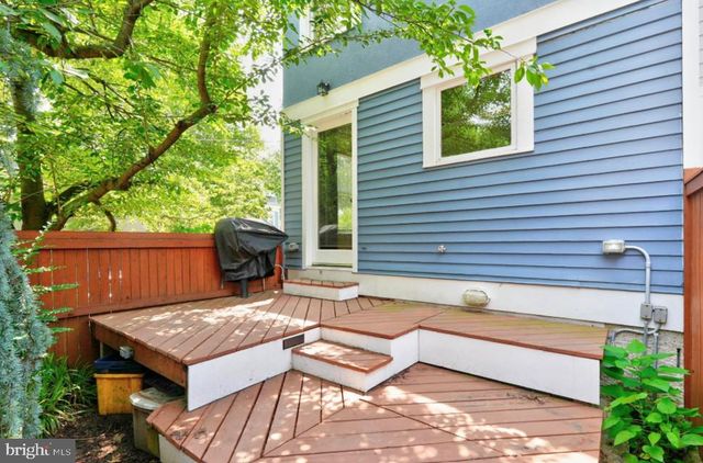 400 N WEST ST, Alexandria, VA 22314