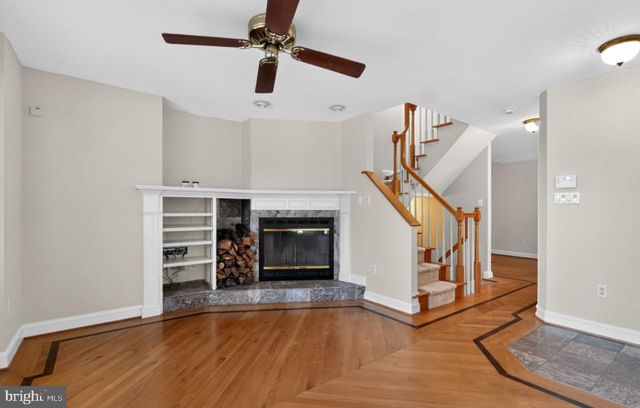 400 N WEST ST, Alexandria, VA 22314