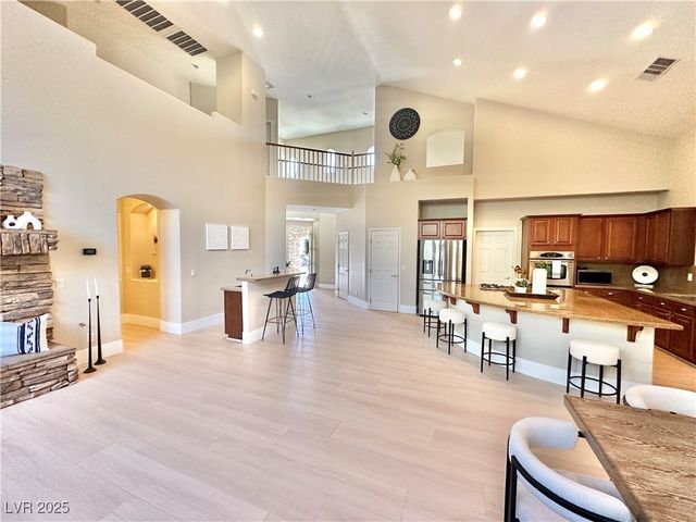 858 LA SCONSA Drive, Las Vegas, NV 89138