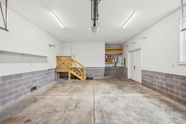 407 68th Ave. N, Myrtle Beach, SC 29572