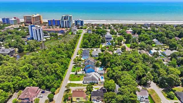 407 68th Ave. N, Myrtle Beach, SC 29572