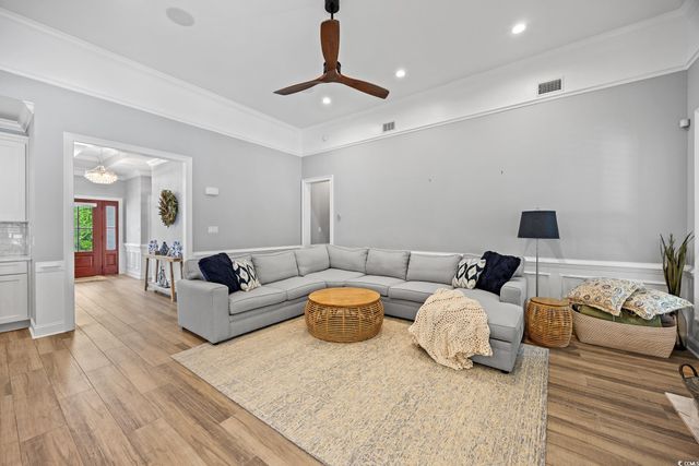 407 68th Ave. N, Myrtle Beach, SC 29572