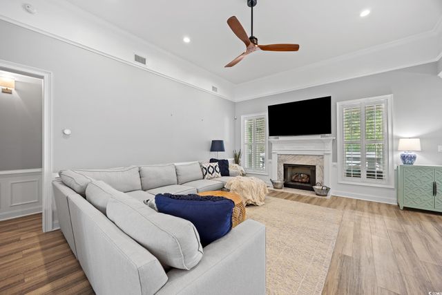 407 68th Ave. N, Myrtle Beach, SC 29572