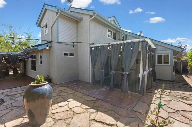 844 Escuela Court, San Luis Obispo, CA 93405
