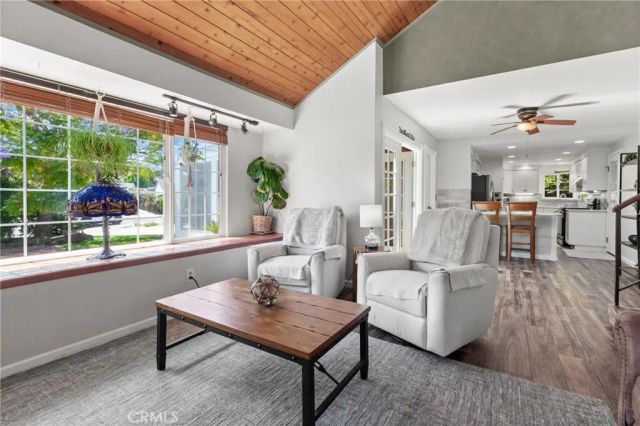 844 Escuela Court, San Luis Obispo, CA 93405