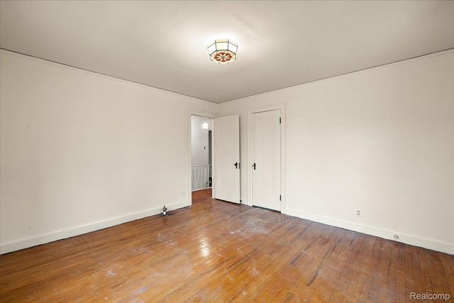 1205 Harvard Road, Grosse Pointe Park, MI 48230