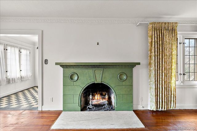 1205 Harvard Road, Grosse Pointe Park, MI 48230