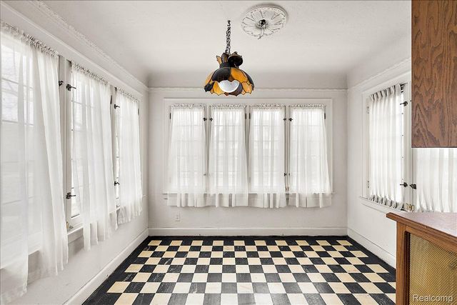 1205 Harvard Road, Grosse Pointe Park, MI 48230