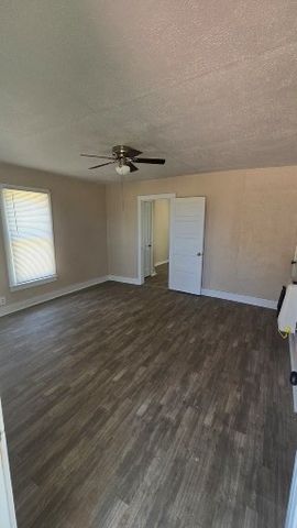 409 N Broadway Street, Ballinger, TX 76821