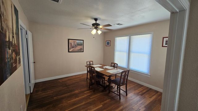 409 N Broadway Street, Ballinger, TX 76821