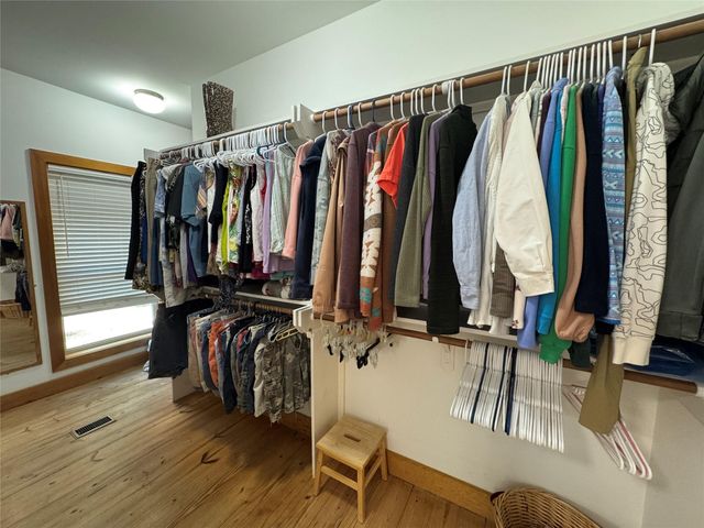 55 Lake Road, Riverside, TX 77320