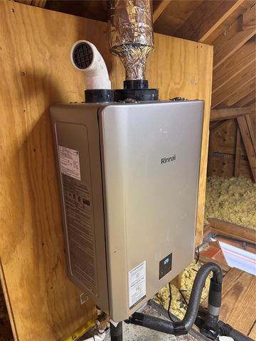 55 Lake Road, Riverside, TX 77320