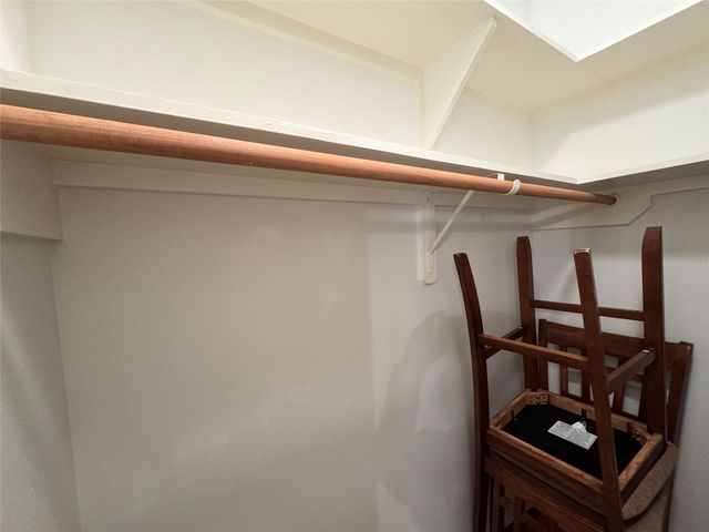 55 Lake Road, Riverside, TX 77320