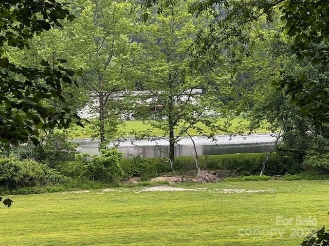 70 Pastoral Way, Hendersonville, NC 28739
