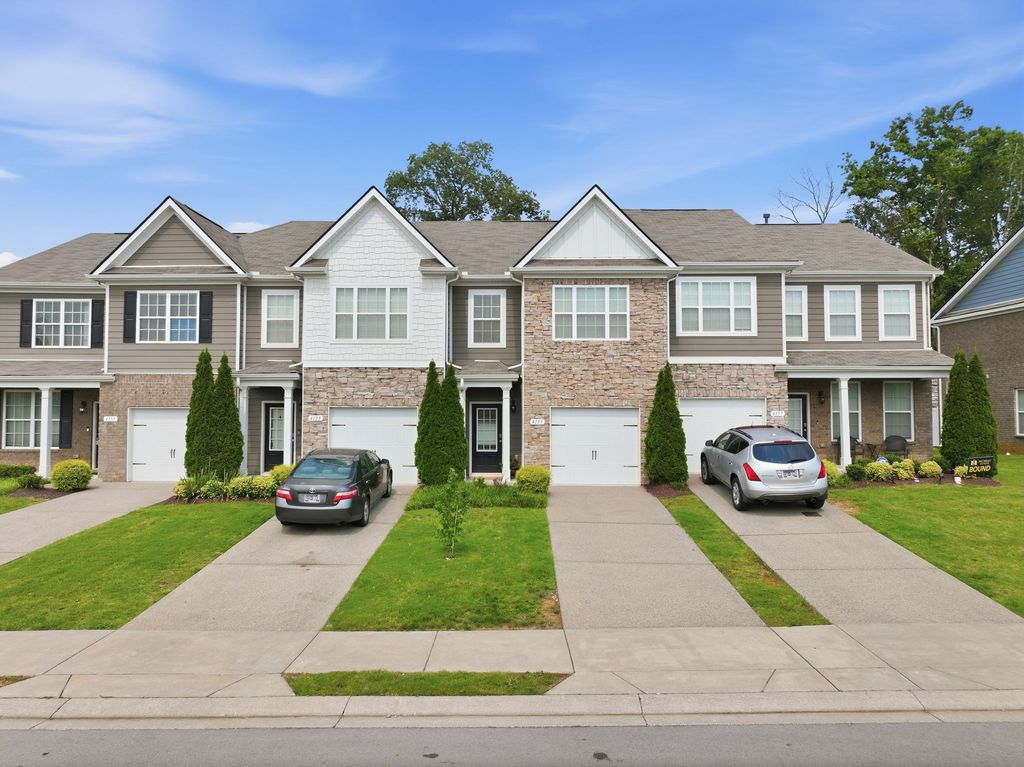 4155 Grapevine Loop, Smyrna, TN 37167