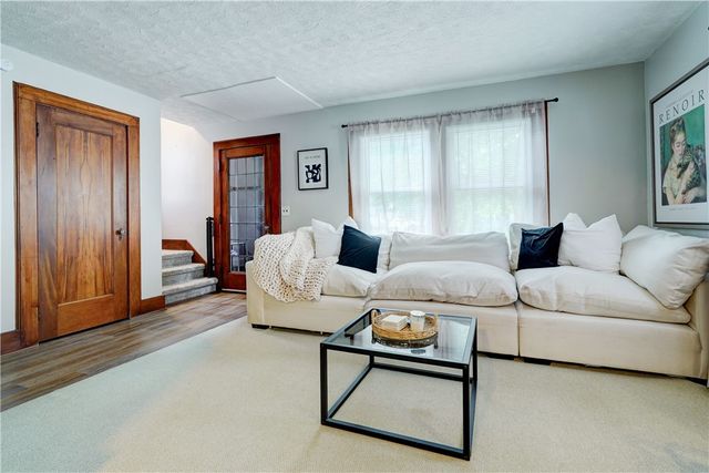 22 Ross Street, Rochester, NY 14615