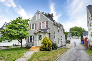 22 Ross Street, Rochester, NY 14615