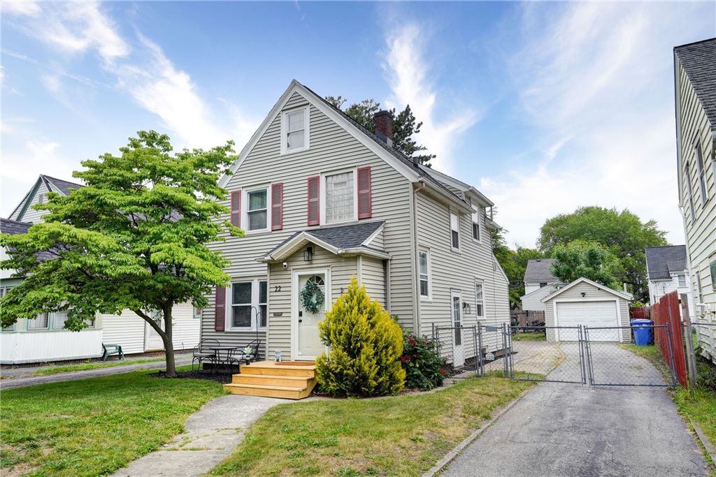 22 Ross Street, Rochester, NY 14615
