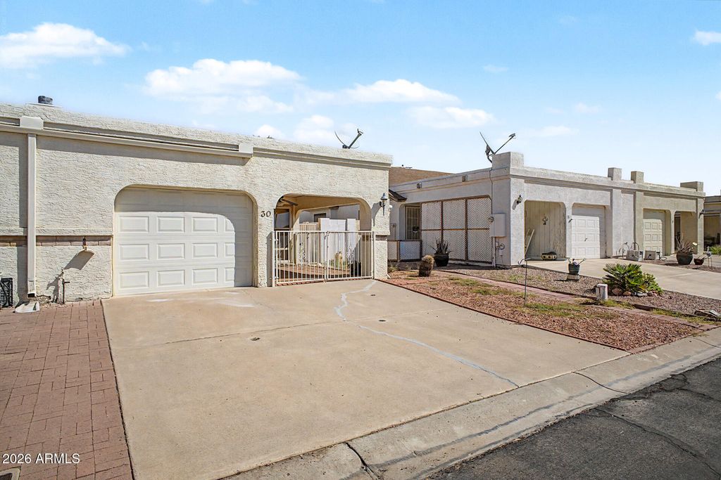 1920 S PLAZA Drive 30, Apache Junction, AZ 85120 — photo 2