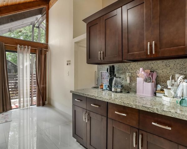 407 N University Drive, Plantation, FL 33324