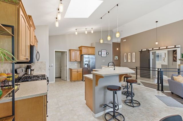 7103 S Moran View St, Spokane, WA 99224