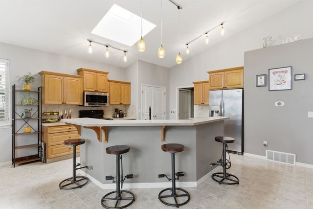 7103 S Moran View St, Spokane, WA 99224