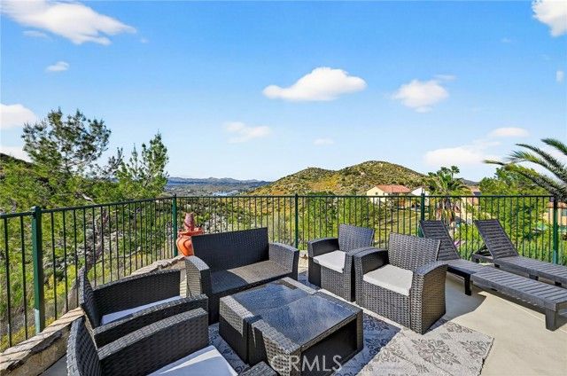 31860 Willow Wood Court, Lake Elsinore, CA 92532