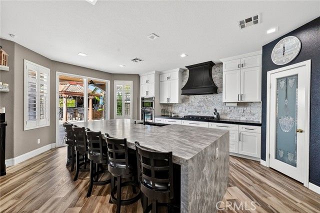 31860 Willow Wood Court, Lake Elsinore, CA 92532