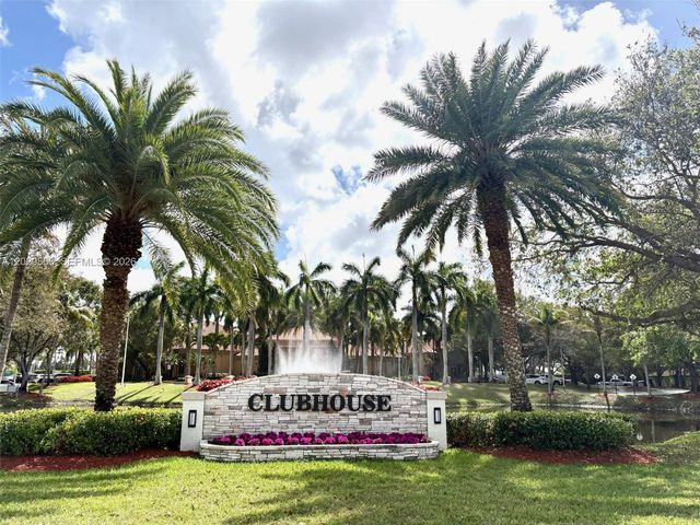 13231 NW 12th St, Pembroke Pines, FL 33028