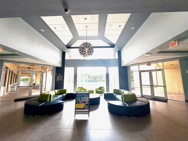 13231 NW 12th St, Pembroke Pines, FL 33028