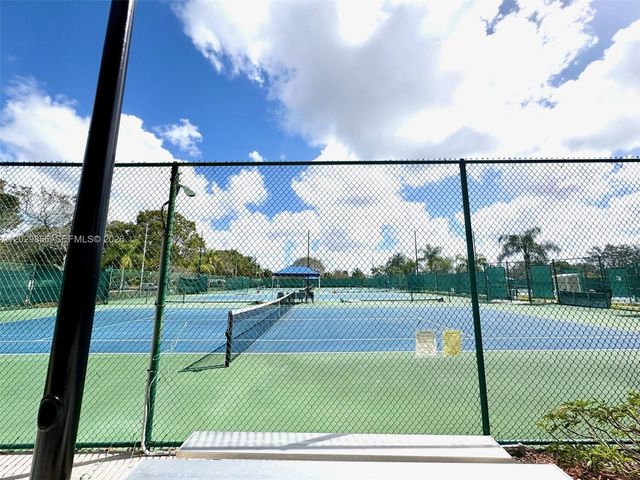 13231 NW 12th St, Pembroke Pines, FL 33028