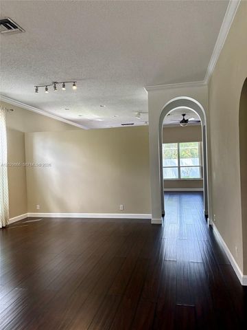 13231 NW 12th St, Pembroke Pines, FL 33028