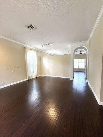 13231 NW 12th St, Pembroke Pines, FL 33028
