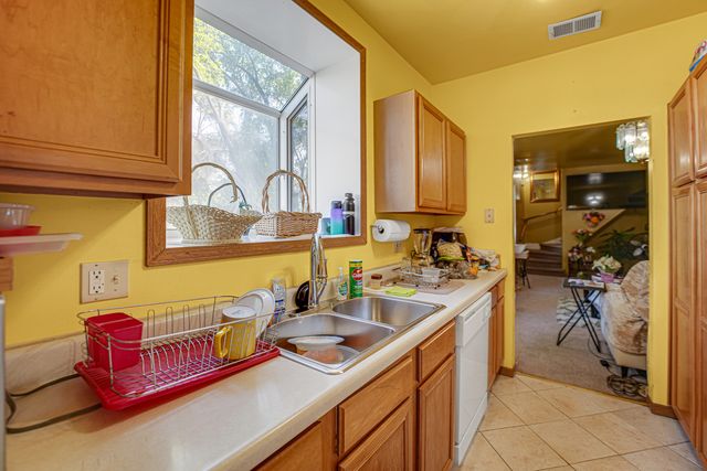 8008 S Ridgeland Avenue 2A, Chicago, IL 60617