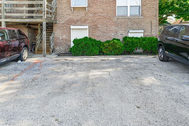 8008 S Ridgeland Avenue 2A, Chicago, IL 60617