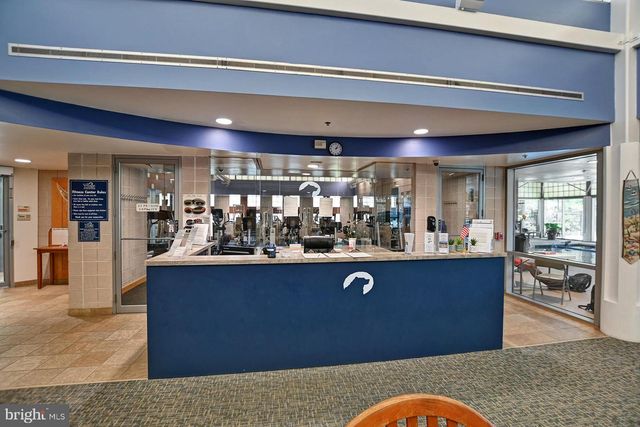 8 VILLAGE GREEN DR, Ocean View, DE 19970