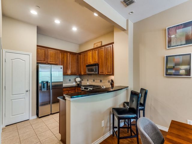 15711 Spectrum Drive 80, Addison, TX 75001