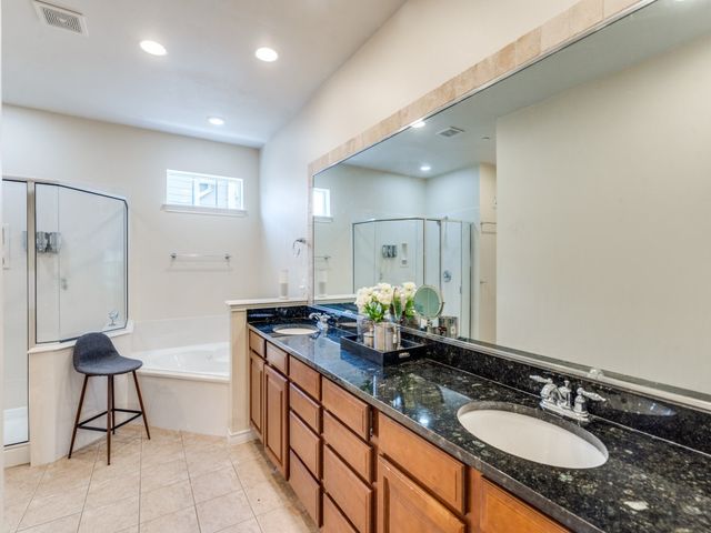 15711 Spectrum Drive 80, Addison, TX 75001