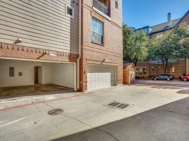 15711 Spectrum Drive 80, Addison, TX 75001