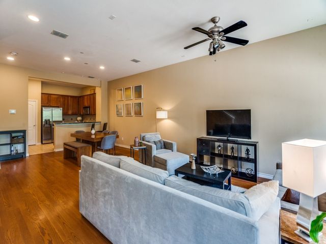 15711 Spectrum Drive 80, Addison, TX 75001