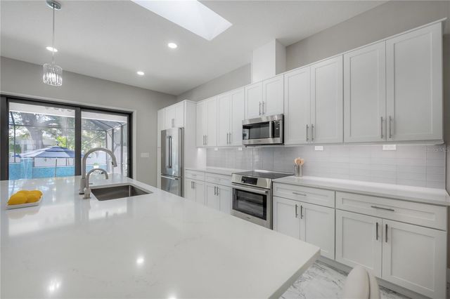 1910 W NORTH B STREET, Tampa, FL 33606