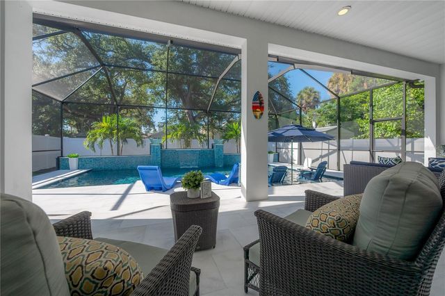 1910 W NORTH B STREET, Tampa, FL 33606